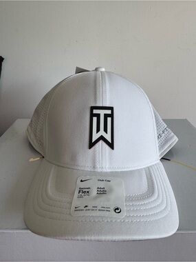 Nike Golf Hat Tiger Woods Unisex Size L/XL Dri-Fit TW White Cap